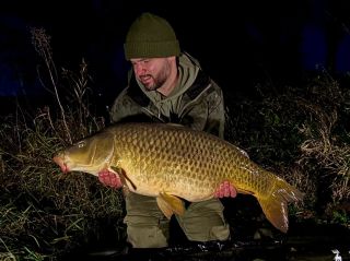 Prosincová předvánoční nadílka v podobě tohoto říčního 18kg šupináče zahájila mojí zimní část sezóny. Skvělou práci opět...